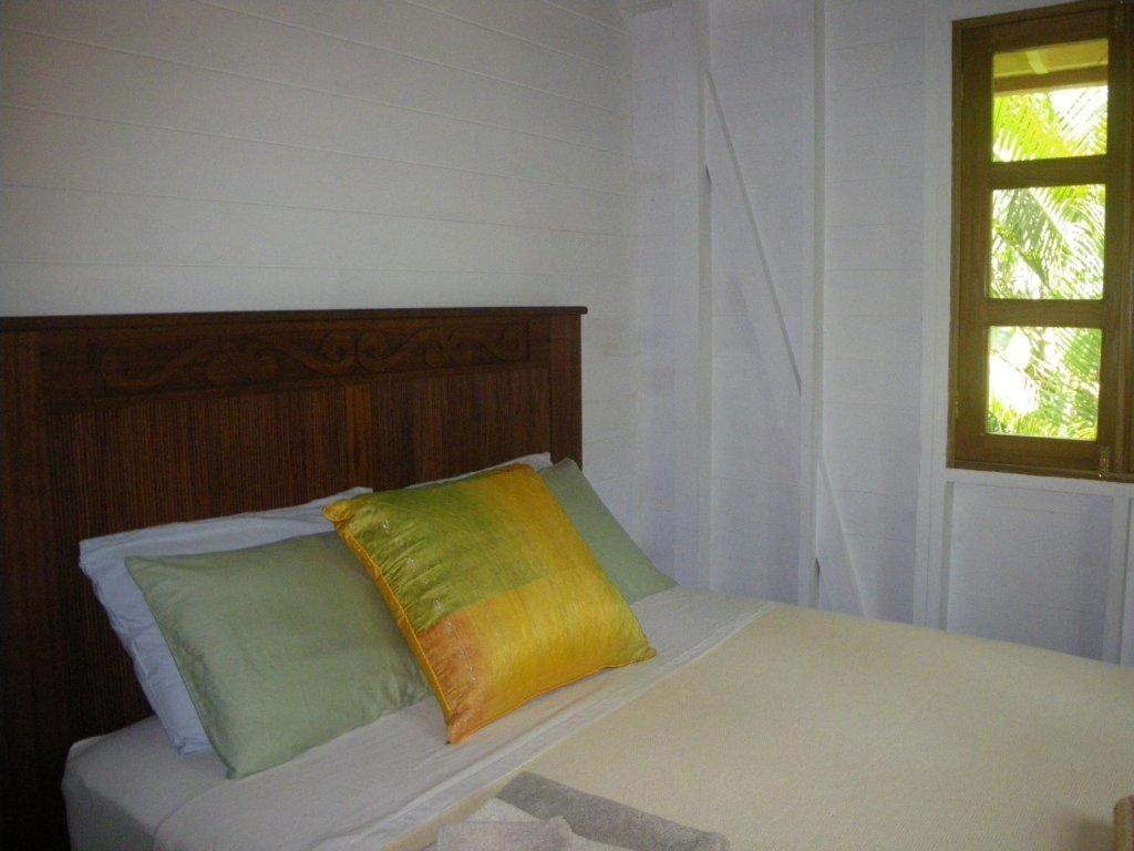 Bluff Beach Retreat Bocas del Toro Zewnętrze zdjęcie
