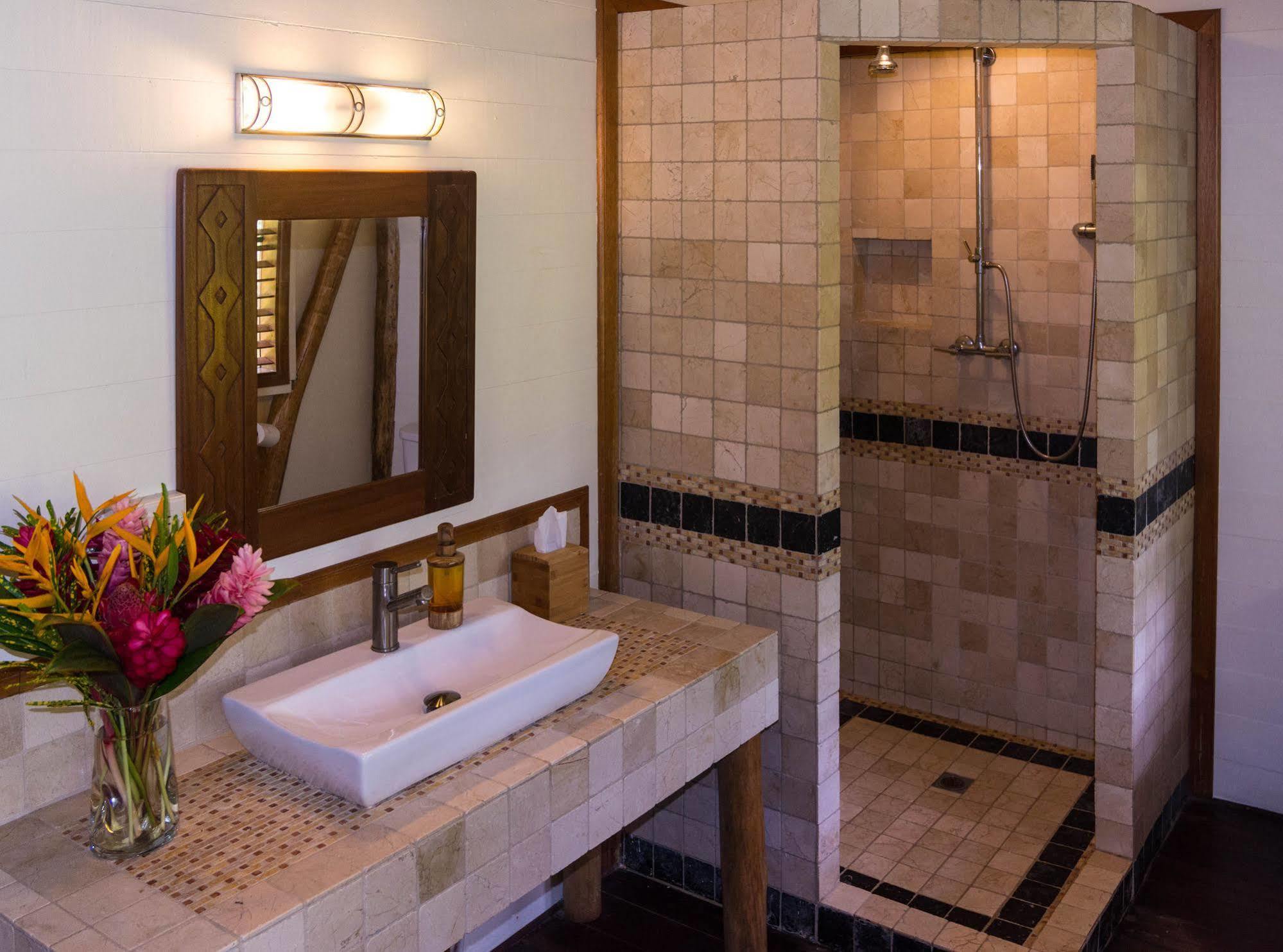 Bluff Beach Retreat Bocas del Toro Zewnętrze zdjęcie