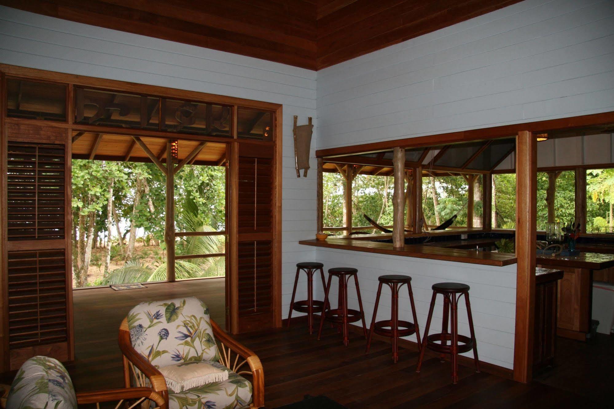 Bluff Beach Retreat Bocas del Toro Zewnętrze zdjęcie